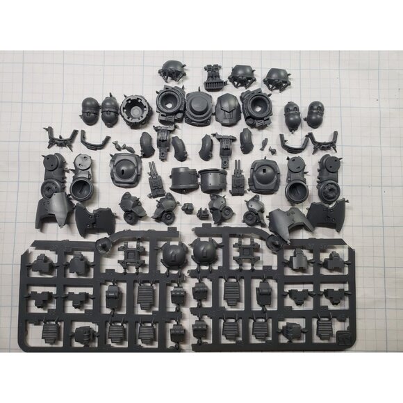 Games Workshop Other - 30K Space Marine Bits Saturnine Dreadnought Legs & Feet Set A01